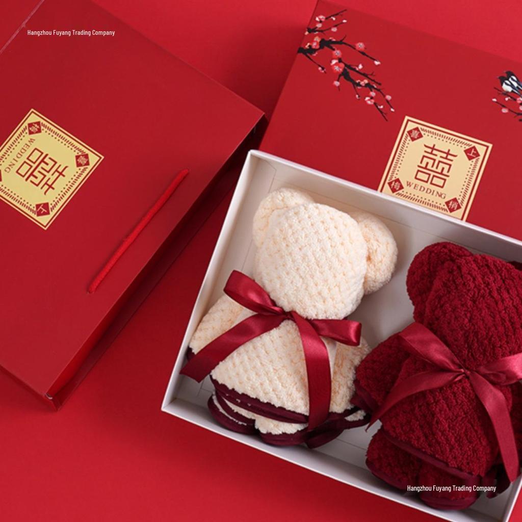 Wedding Gift Box: Little Rabbit & Bear Towel Favor