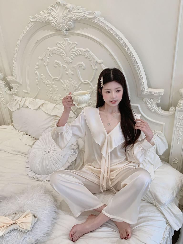 Spring and Summer New Simple Style Loose and Comfortable Long-sleeved Pajamas Set Women's Loungewear Light Luxury High-end Sense Can Be Worn Outside