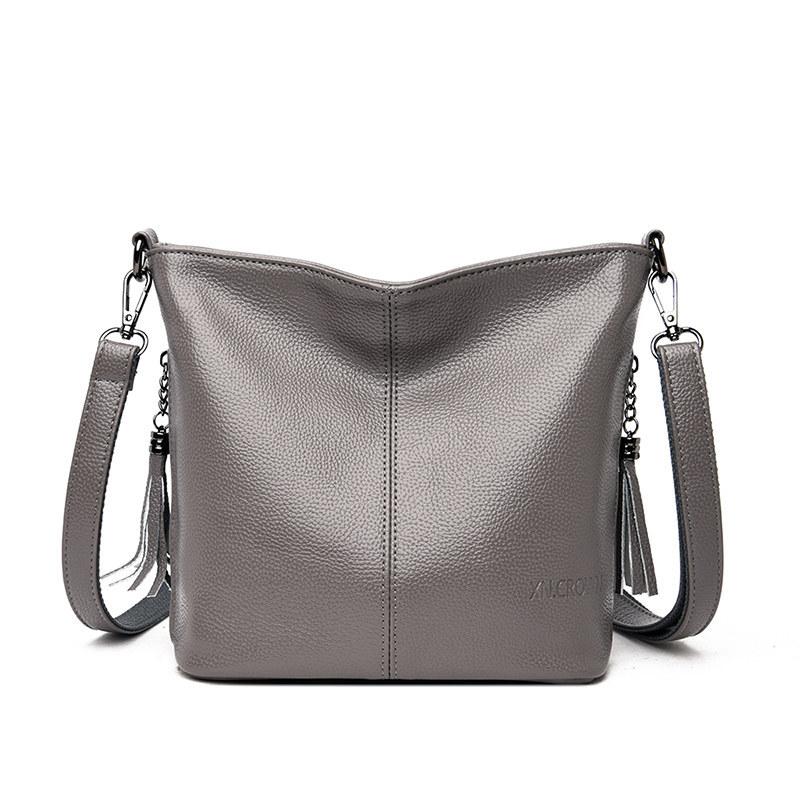 

Soft Leather Women s Bag Messenger Bag New Hot Style Women s One Shoulder Crossbody Bag Simple Small Square Bag with Tassel сірий
