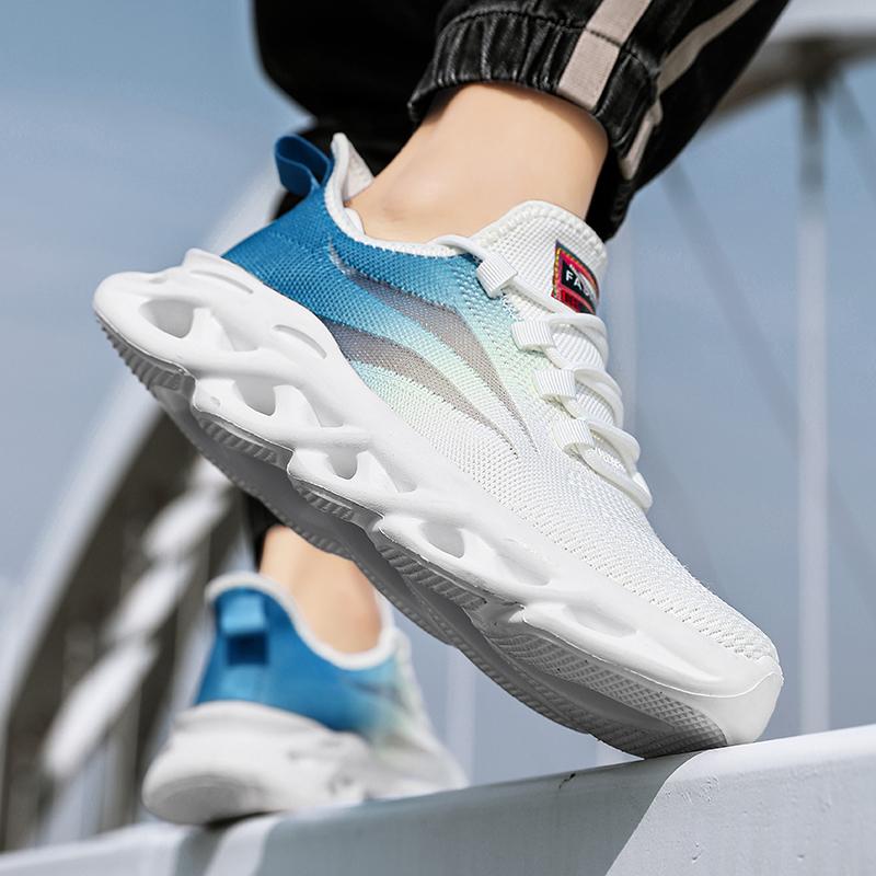 Fashion Sneakers Men Summer New Mesh Breathable Thick Bottom Lightweight Fashion Trendy Shoes Men's Casual Running Shoes Large Size