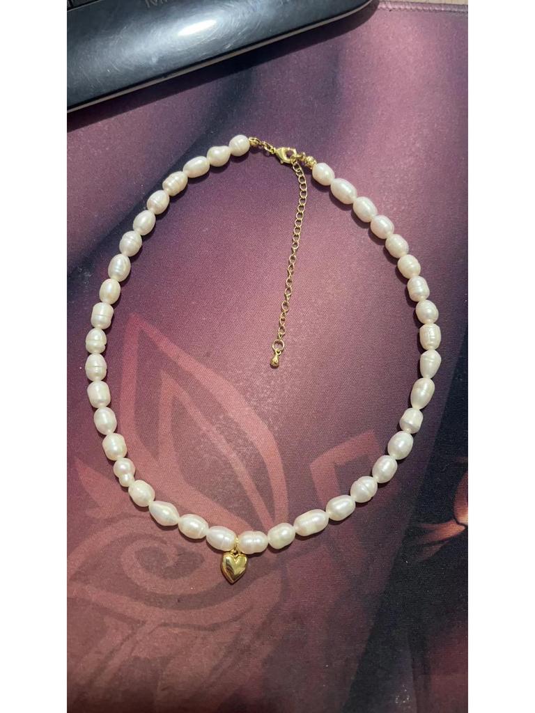 Damen Fairy Pearl Herz Anhänger Halskette - Cooler Choker-Stil mit Smiley und Akazienbohnen Schlüsselbeinkette