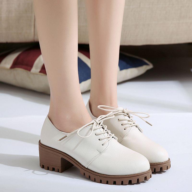 Damesschoenen met hoge hakken, enkellaarsjes, nieuwe ronde neus met veters voor de lente en herfst, waterdicht plateau, retro kleine leren schoenen in Britse Oxford-stijl