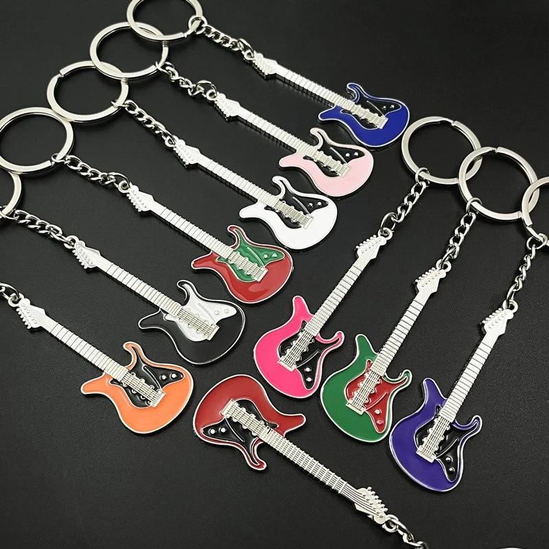 1PC New Dice Key Chain Metal Personality Dice Poker Soccer Guitar Model Alloy Keychain Gift Car Key Ring