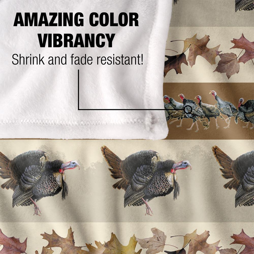 JQ Licensing Silky Autumn Leaf Supersoft Blanket