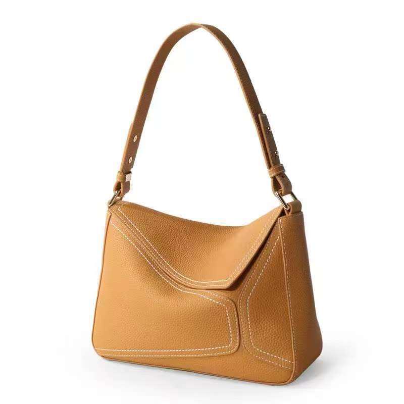 Women's Versatile Cowhide Crossbody Underarm Bag – Medium