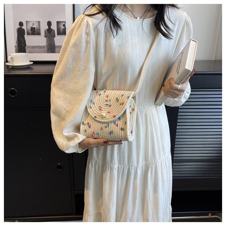 Summer Straw Woven Small Square Crossbody Bag: Fashionable Versatile Handmade Beach Accessory for Women