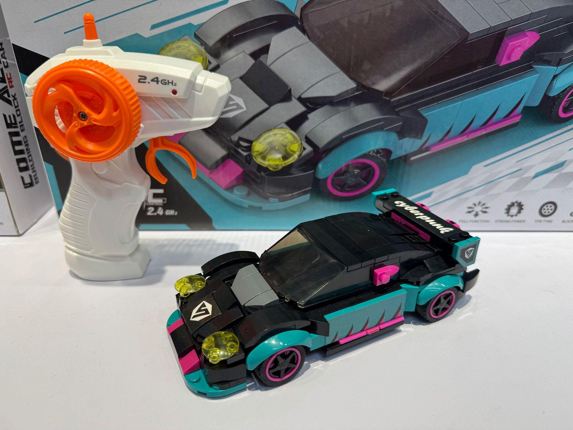 

Детская машина-конструктор с дистанционным управлением - Развивающая игрушка с четырехсторонней сборкой