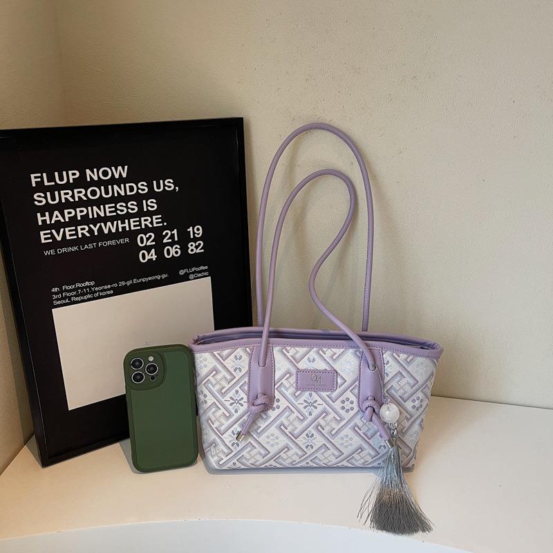 Niche Personalized Bag Women's Bag Large Capacity Armpit Bag New Fashion Simple Texture Women's Shoulder Bag