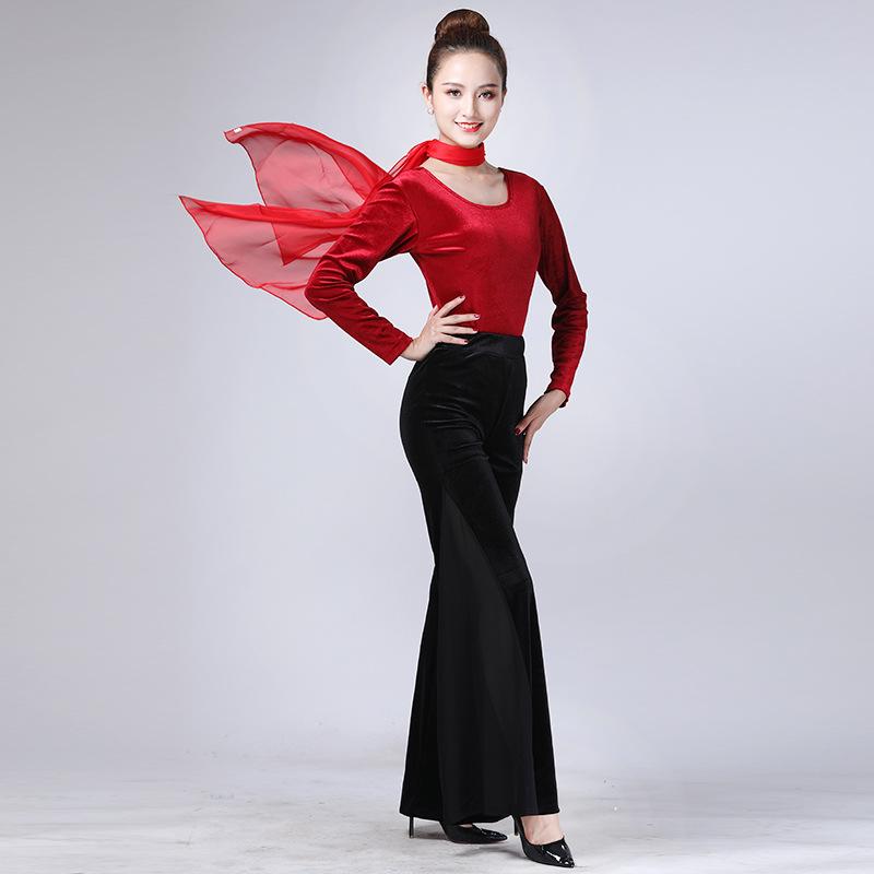 Elegantní dámský taneční tréninkový outfit - Stylová modální tréninková souprava