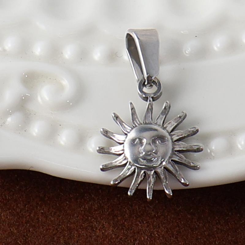 

Yori Stainless Steel Camera Cupid Bow and Arrow Game Machine Sun Moon DIY Pendant Suitable for Necklaces Bracelets Handicrafts