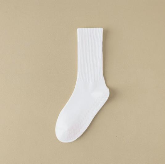 High Quality Spring Women Cotton Medium Non-Slip Silicone Indoor Fitness Pilates Yoga Breathable Knitted Sports Socks Crew