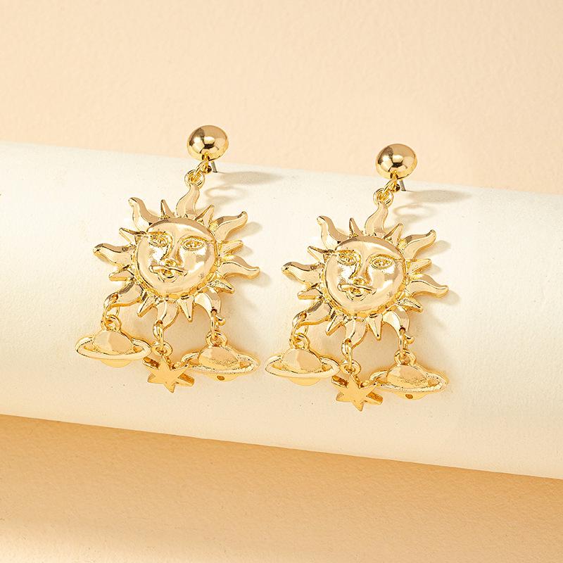 

Серьги-пусеты «Солнце» и «Звездный шар» - Женский модный дизайн Small