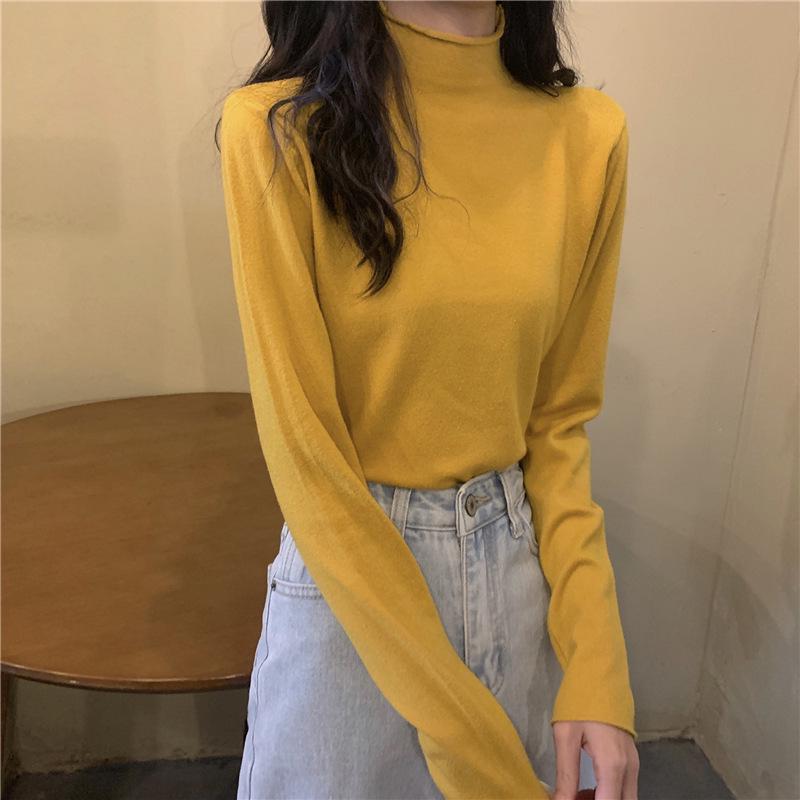 

2024 Универсальный белый женский вязаный свитер с длинным рукавом One Size жёлтый