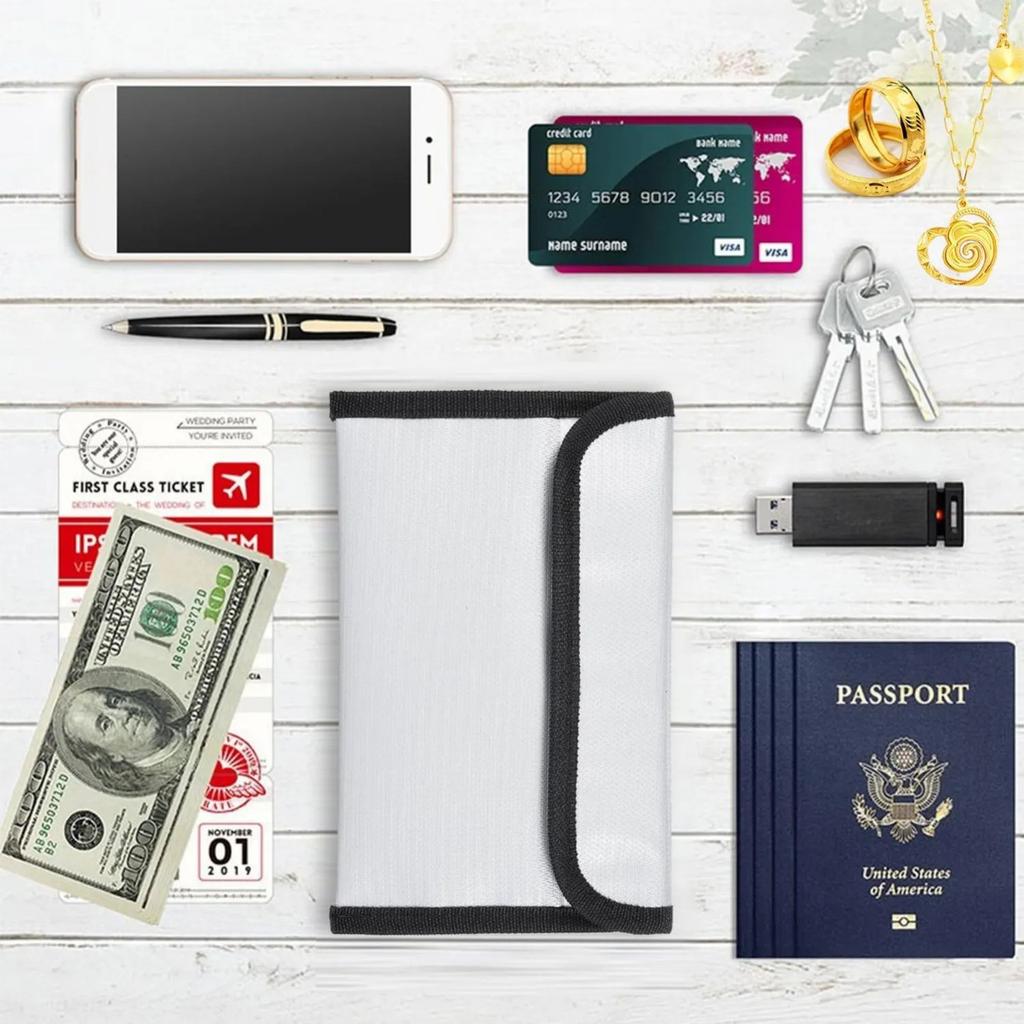 Огнестойкая сумка конверт для документов Supretto 38x28 см (8964)