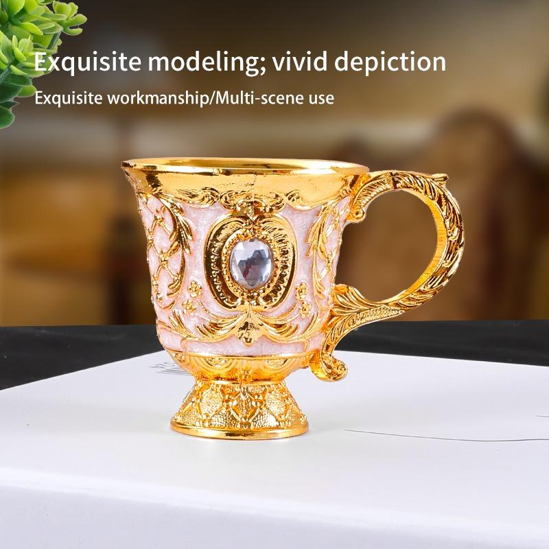 Klassisches Elegantes Weinglas, Emaille-Rosenkelch für Hochzeit, Party & Hausbar, Weinbecher mit Vintage-Rosenmuster, Gold-/Silberbeschichteter Kürbiskelch