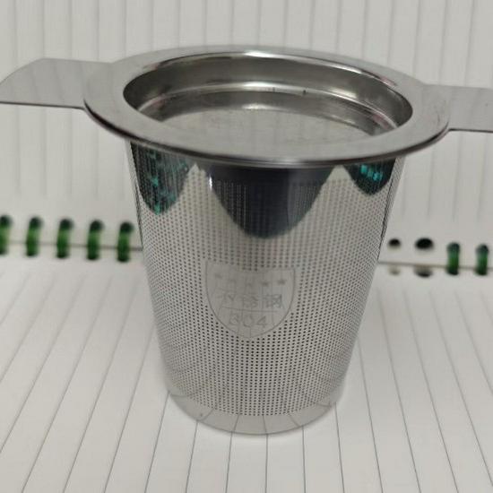 304 Stainless Steel Conical Tea Infuser with Mesh Strainer and Double Ear Design
