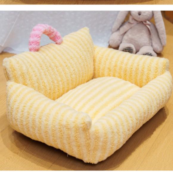 Plush Pet Sofa: Warm, All-Season Bed for Cats and Dogs