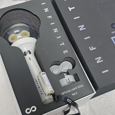 Infinite Official Glow Stick Ver.3 (Merchandise for Sale) Used