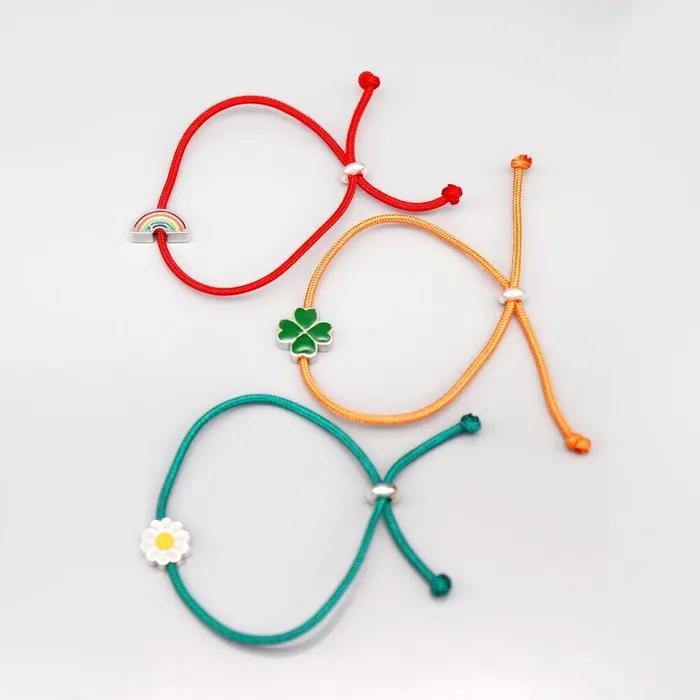 Color Motive Knot Bracelet Daisy Rainbow Clover Knot Thread Bracelet
