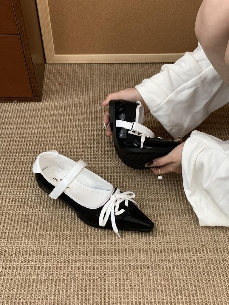 Pointed French Temperament Ballet Bow Single Shoes Women's 2025 Autumn New Black Skirt Beautiful Mary Jane Shoes