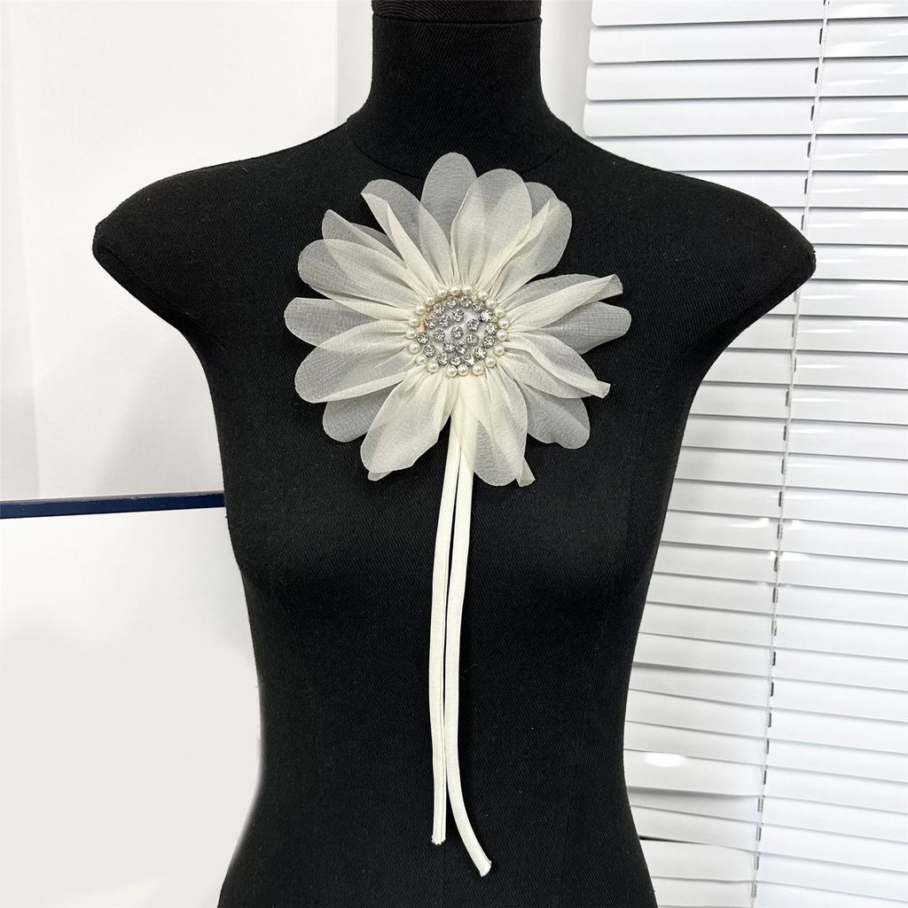 19cm Rhinestones 3D Flower Applique for Handmade Wedding Gown Sewing Flower for Dress Corsage Costume Sewing On Applique
