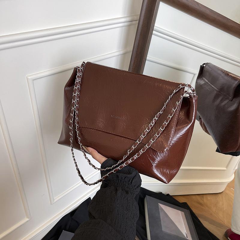 Chain Tote Bag Large Capacity Commuter Silver High-end Shoulder Bag New Niche Design Retro Messenger Women's Bag