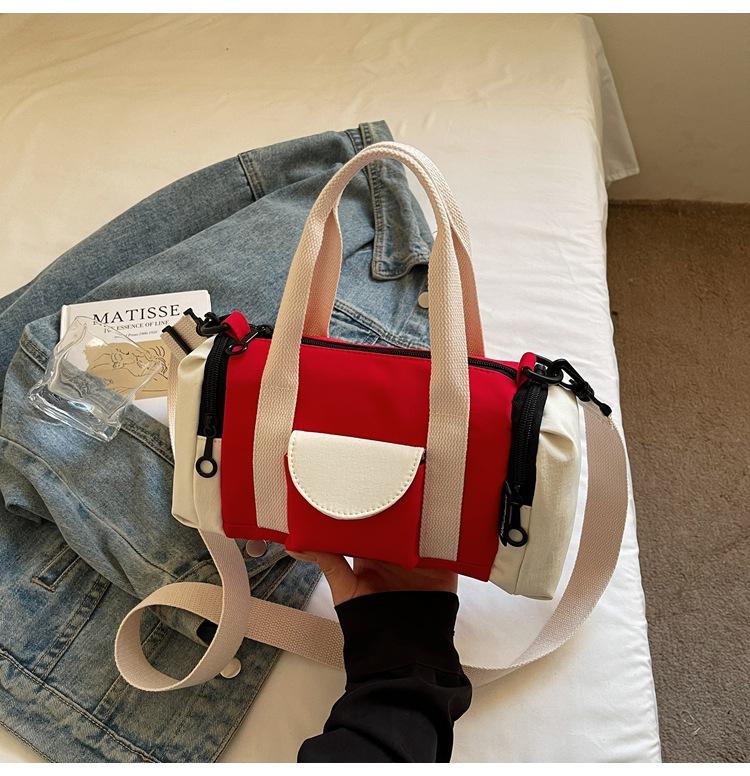 

2025 summer new fitness bag large capacity multi-pocket travel bag simple leisure luggage outdoor travel bag красный