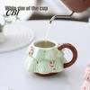 Ergonomic Handle Ceramic Mug Christmas Tree with Star Lid, 340ml Festive Holiday Coffee Cup for Hot Microwave Safe Cocoa And Milk, Retro Curved