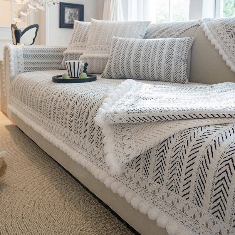 

2024 Французский Шенилл Роскошный Нескользящий Чехол на Подушку для Дивана, Универсальный для Всех Сезонов 70x70cm (Armrest/Backrest)