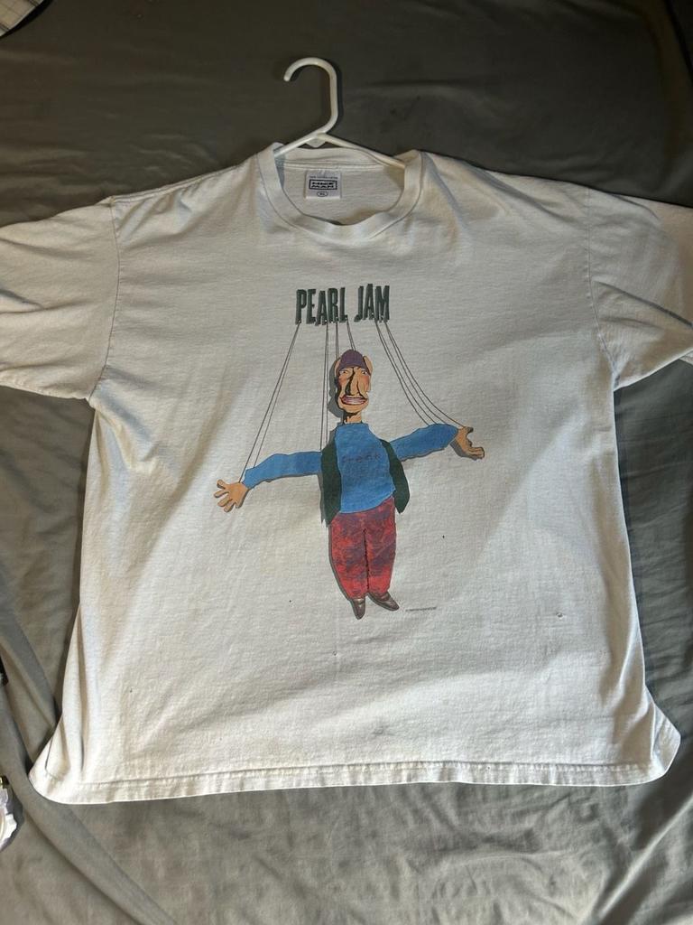 Vintage 1990s Pearl Jam Freak Tour XL Unisex T-Shirt