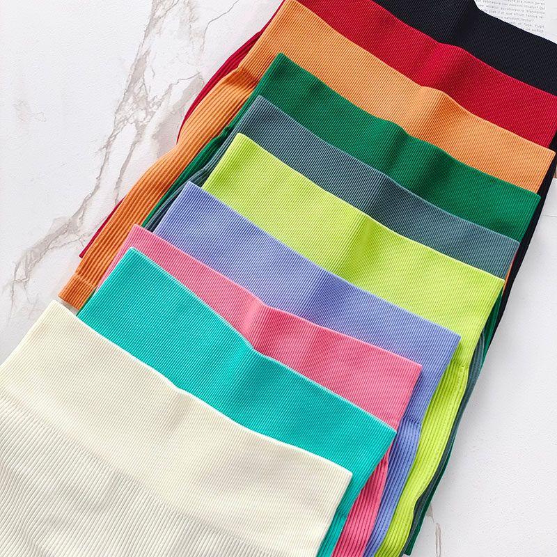 European and American Style High-Waisted Seamless Fitness Shorts for Women, Butt-Lifting Tight Yoga Pants, Ribbed Elastic Breathable Sports Shorts