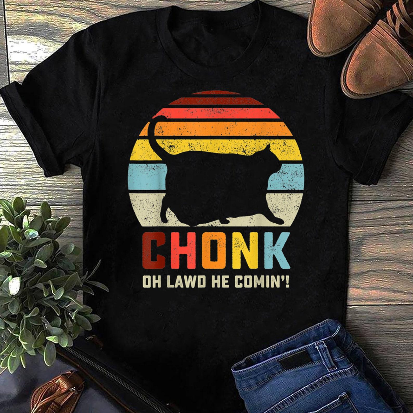 Chonk Cat Scale Meme Funny Retro Style Vintage Cats Memes T-Shirt - Gift for Cat Lovers - Funny Cat Shirt S