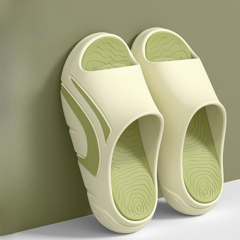 Slop-staining Shoes with Thick Soles. New Style Shoes. Indoor Anti-slip Men's Shoes. Sandals.
