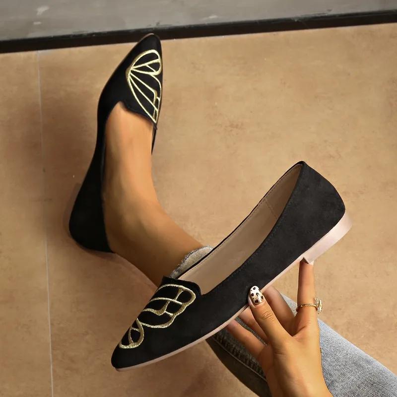 2024 Shoes Female Slip on Women's Flats New Casual Flats Women Embroidery Pointed Toe Shallow Soft Bottom Plus Size Shoes Women