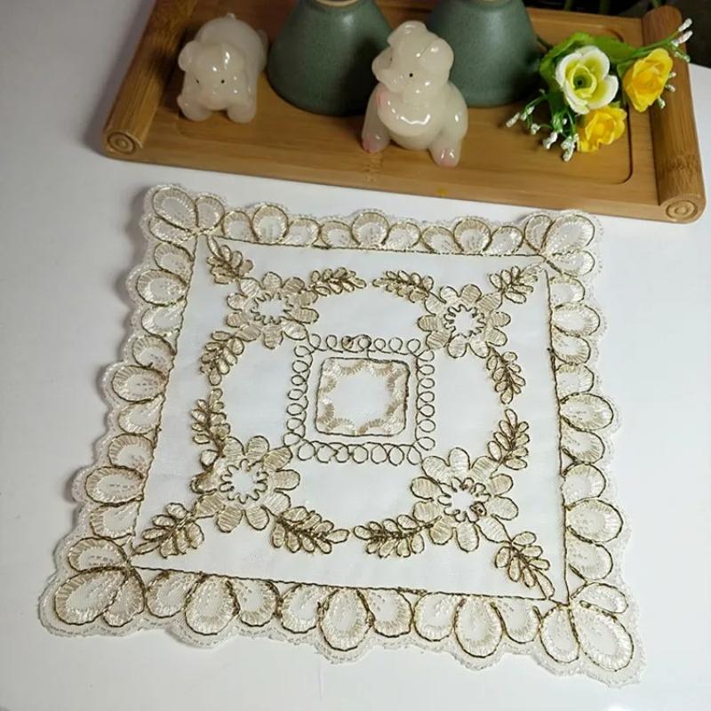 European Placemat Cup Coaster Lace Embroidery Table Cushion Coffee Tea Lamp Solid Wood Furniture Slip-resistant Pad Jewelry Cloth Christmas