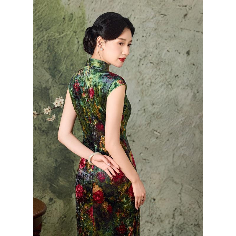 Cheongsam New Chinese 1011 Autumn New National Style Sleeveless Flower Embroidery Improved National Style Banquet Cheongsam Can be Daily