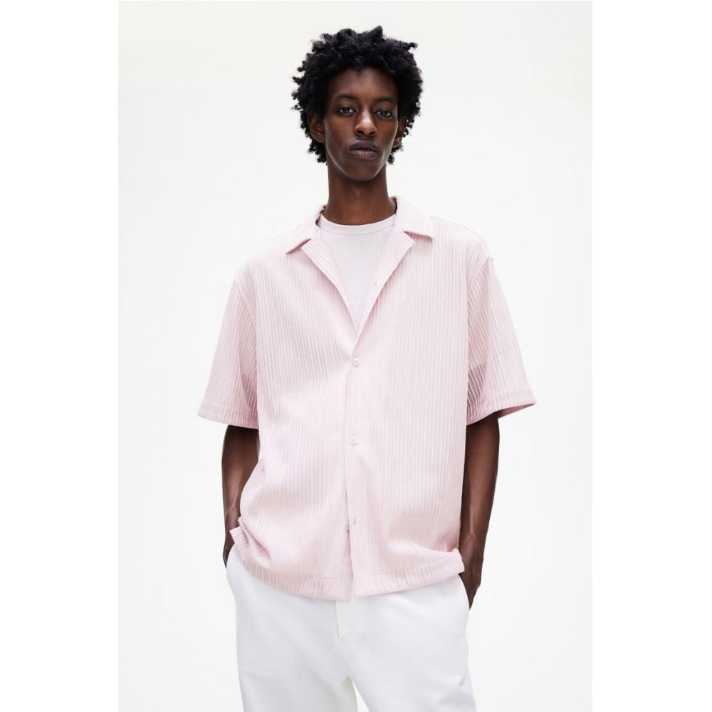 

Рубашка свободного кроя с текстурой HM Camp, розовая