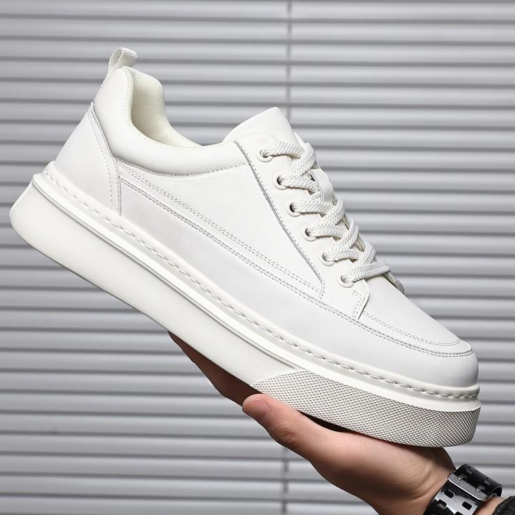 Four Seasons High Quality Shallow Casual Board Shoes Lace-Up Sports and Leisure Shoes