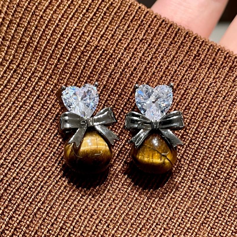 Natural tiger's eye stone series stud earrings for women Maillard exquisite retro earrings niche light luxury high-end temperament earrings
