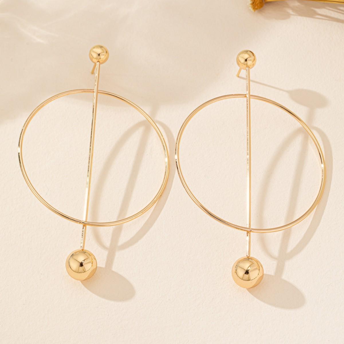 Geometrische Große Runde Ohrstecker für Damen - Schlicht und Stilvoll, Perfekt für Street Style Trends gold