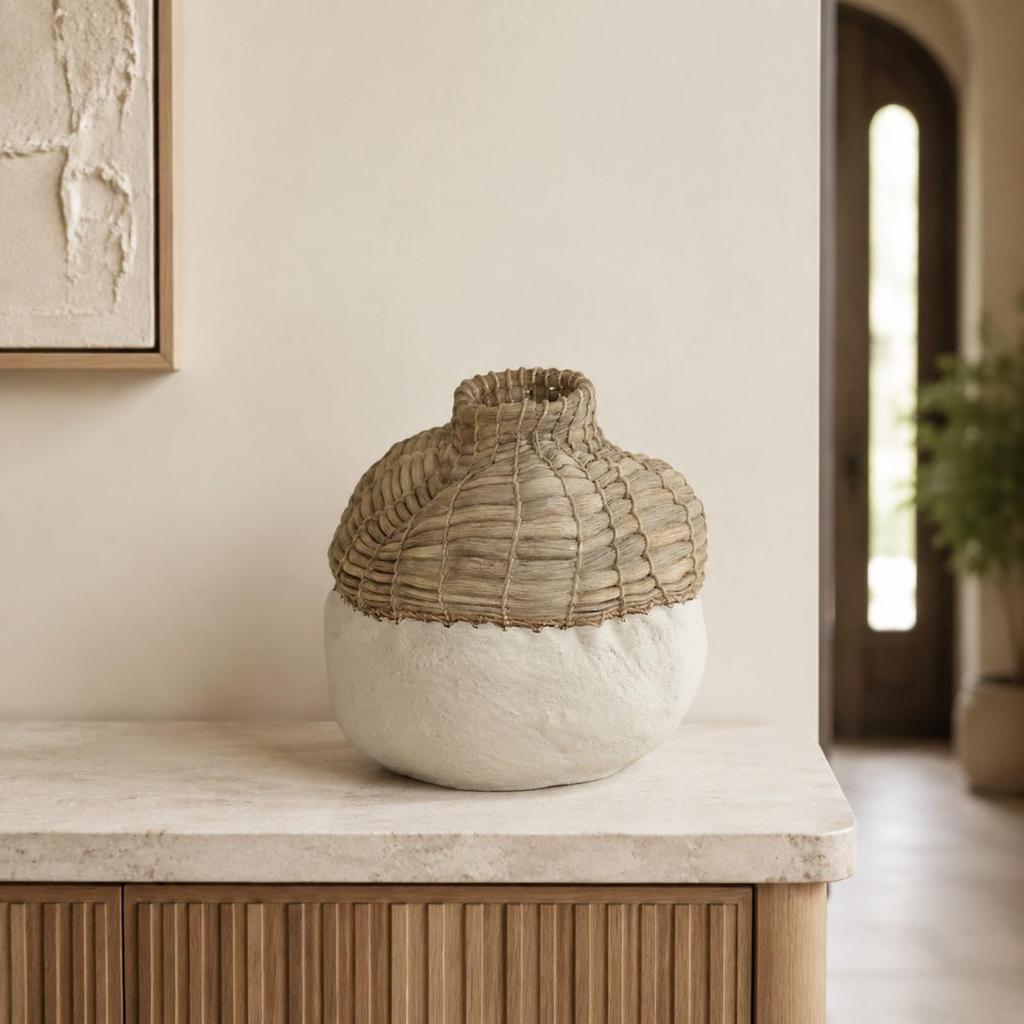 Textured HandcraftedStyle Vase Rustic Round WabiRustic Elegance for Hospitality Areas,