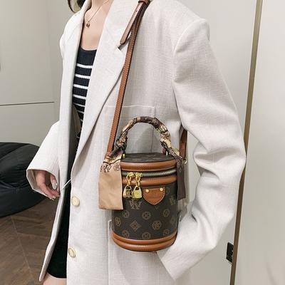 New Style Women's Fortune Bucket Bags Handbags with Round Prints Versatile