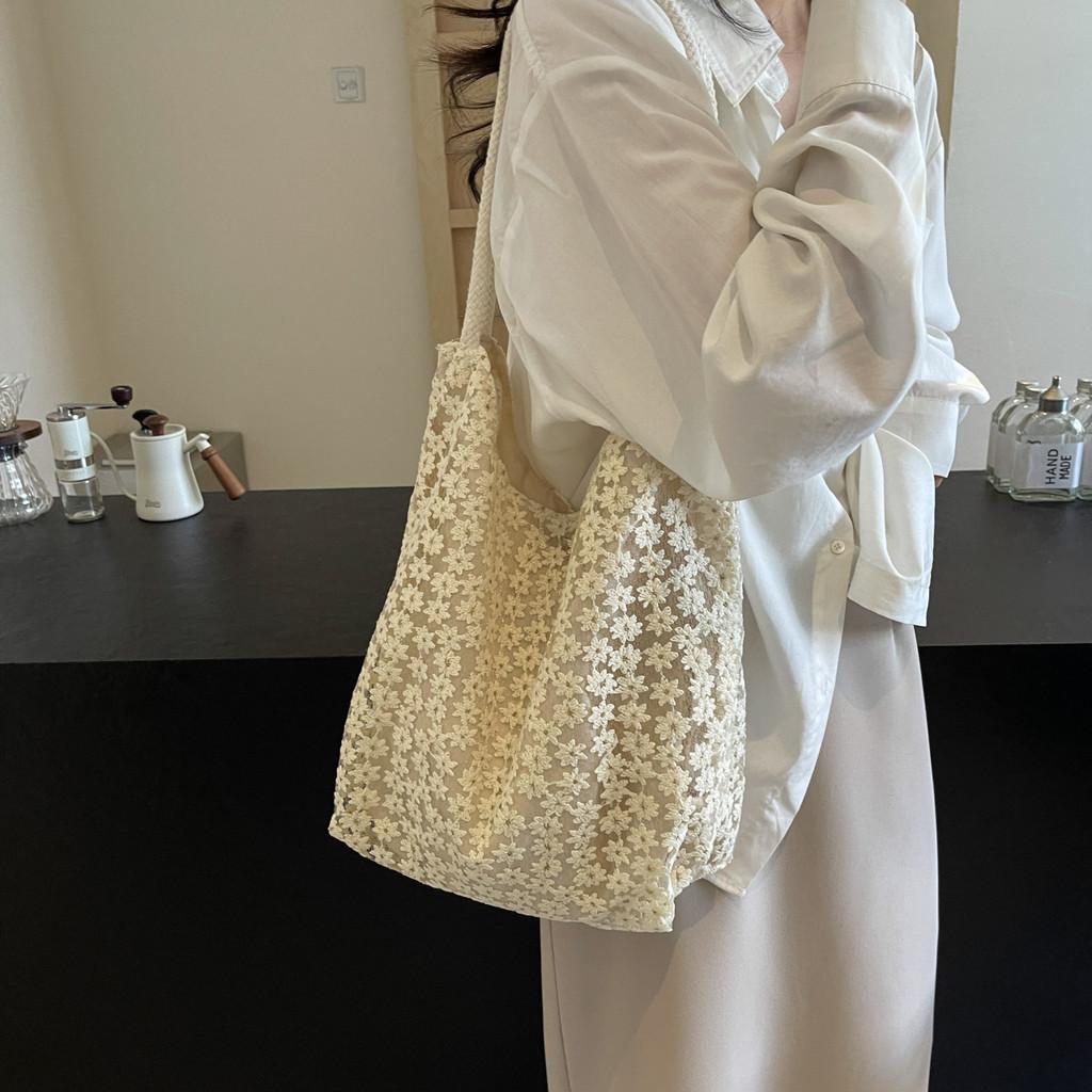 Lace Tote Bag With Magnetic Closure For Casual Daily Use