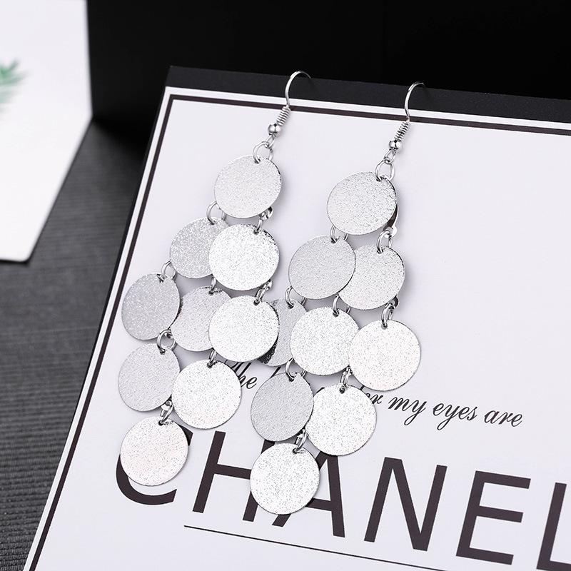 European and American Earrings, Fashionable Styles, Fashionable Metallic Exaggerated Tassels, Elegant Long Trendy Element Earrings and Pendants