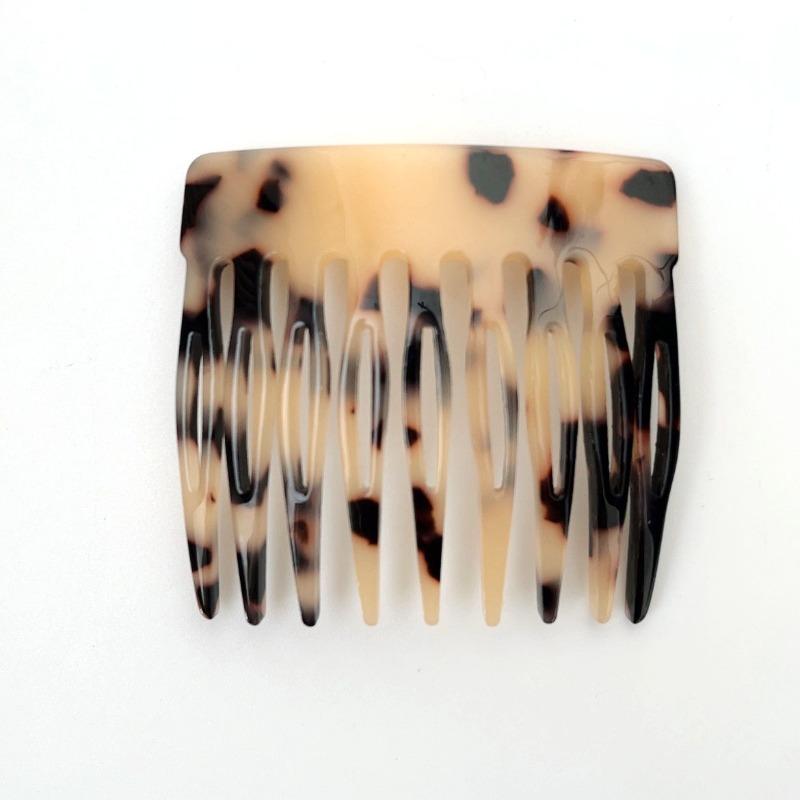 Fashionable leopard print without damaging hair, hair comb with reverse insertion - retro style, suitable for daily use