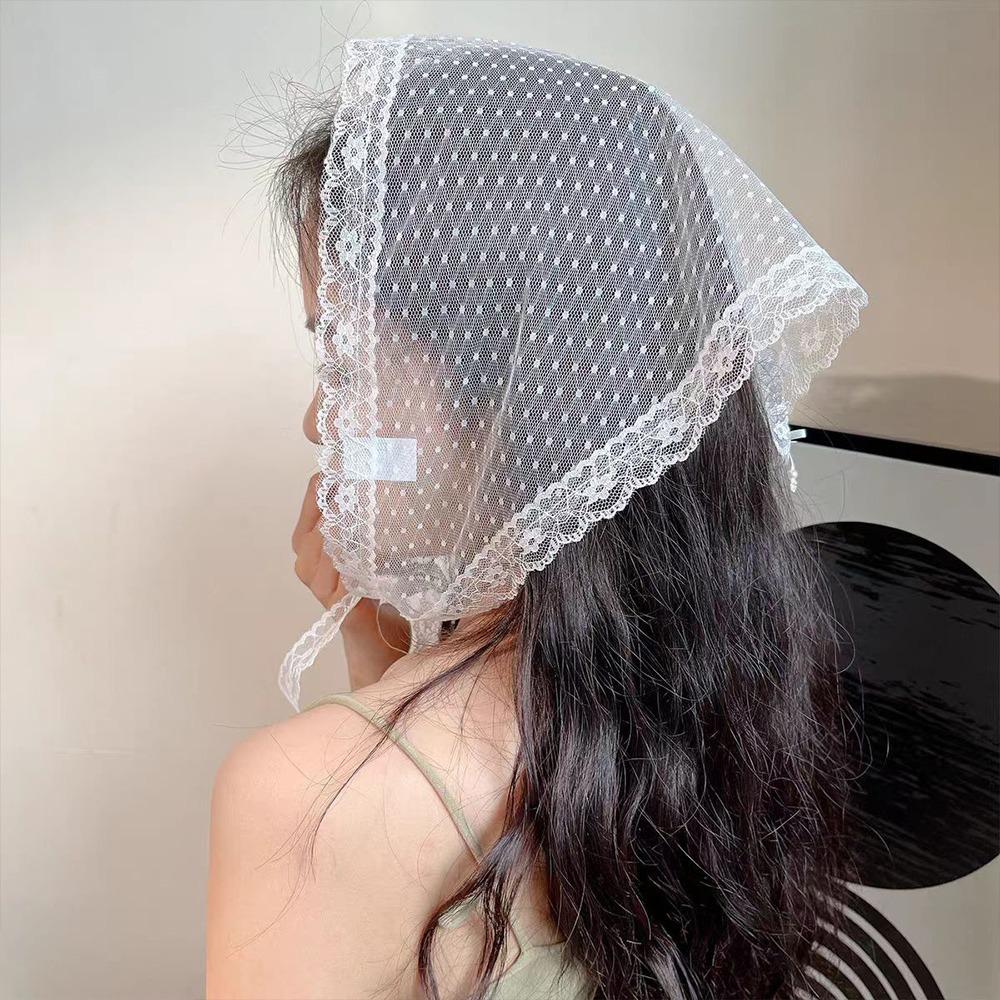 Embroidered Lace Triangle Headscarf White Hollow-out Hair Scarf Wraps Pastoral Style Woven Floral Hair Band Hair Accessories