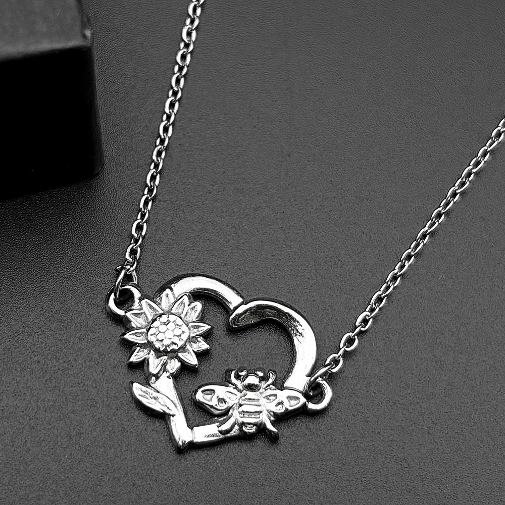 Bee Love Flower Pendant Necklace For Women Men Stainless Steel Silver Color Heart Couple Meaningful Valentine s Day Gift Jewelry