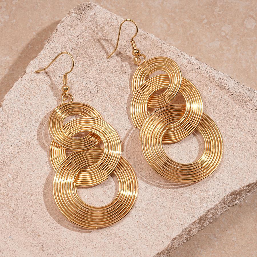 Hollow Geometric Round Wrapped Tassel Ear Hook Unique High-end Earrings