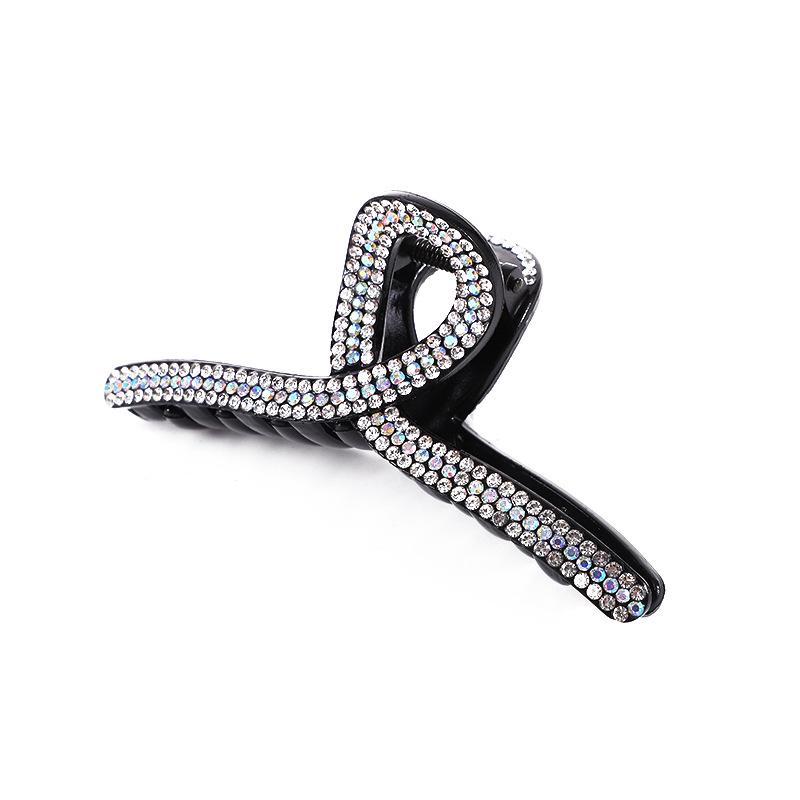 Elegant Rhinestone Diamond-Studded Shark Clip for Women