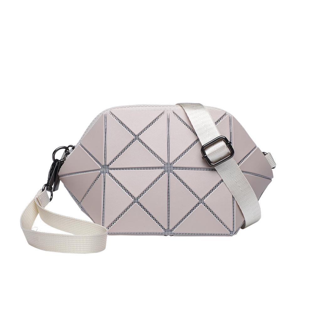 2025 Geometric Diamond Lattice Crossbody Shell Bag with Coin Purse